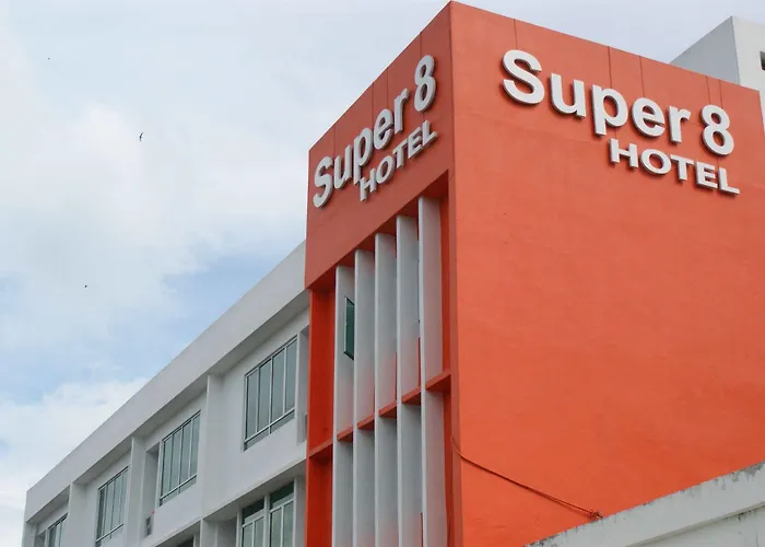Super 8 Hotel @ Georgetown