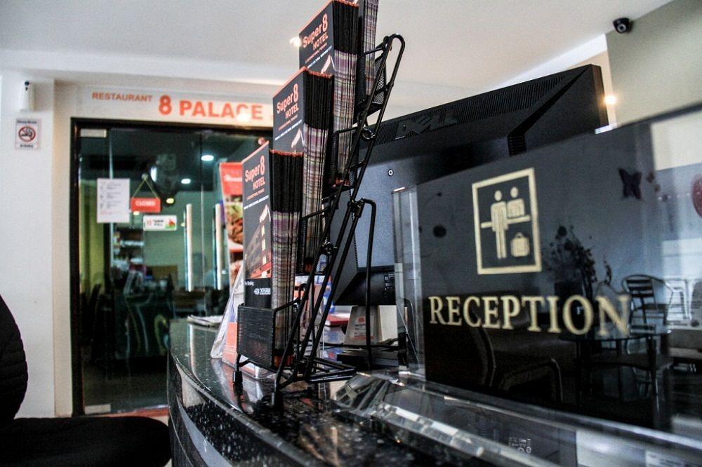 Super 8 @ Hotel 2*