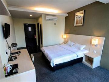 Hotel Super 8 @ George Town